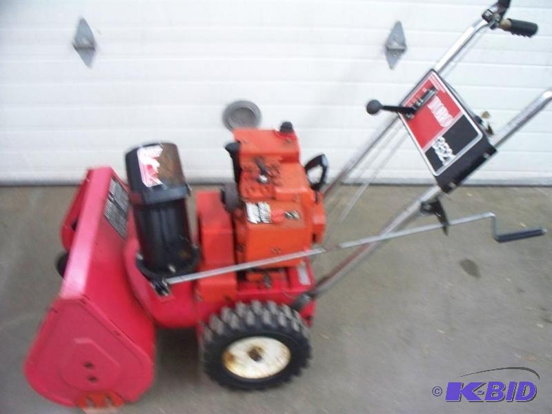 lot 8 image: 3521 Toro Snow Blower runs and works...