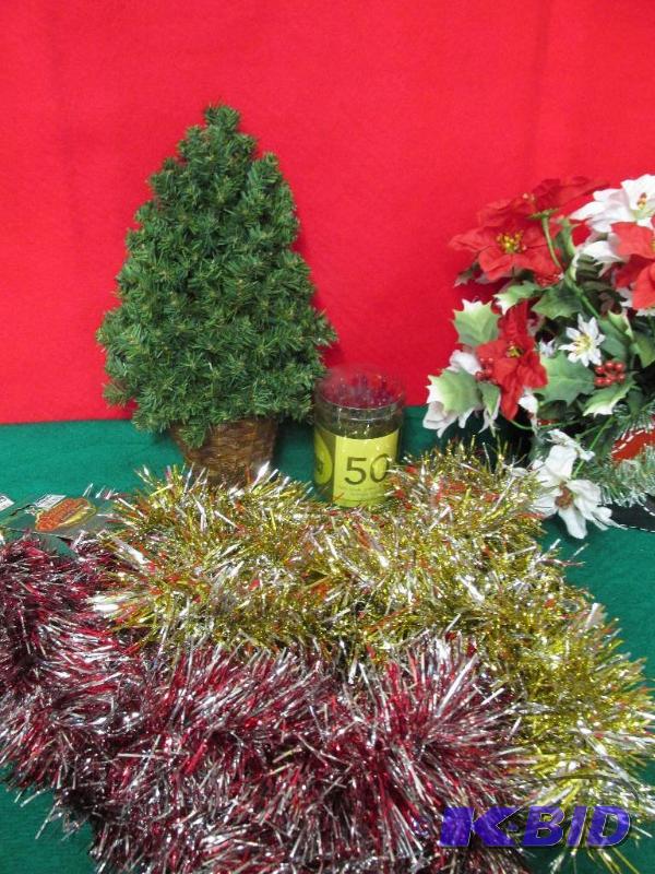 Brand New Set of Martha Stewart Twinkle Lights and 2 Sets of Garland 12 Christmas Tree