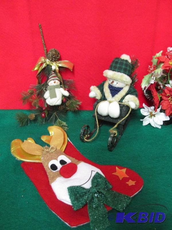 2 Snowmen and a Reindeer