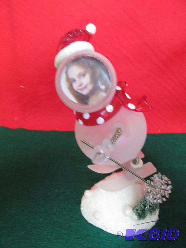 Lighted Snow person Skiing along - with a place for a picture of your kids