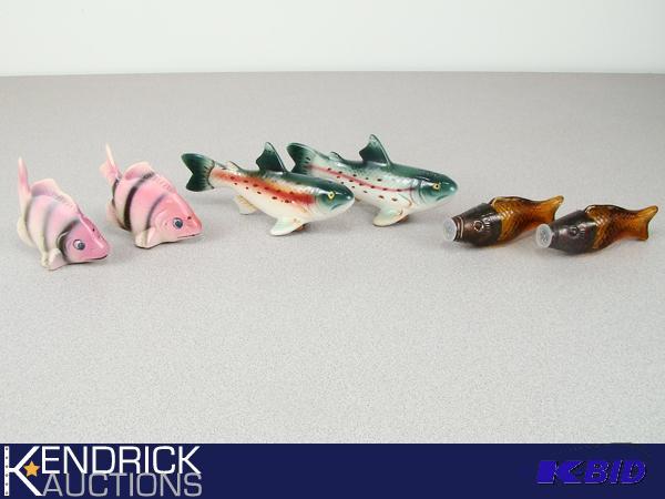 lot 104 image: 3 Sets of Vintage Fish Themed Salt and Pepper Shakers