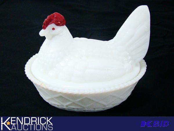 lot 141 image: Westmoreland Covered Chicken Dish