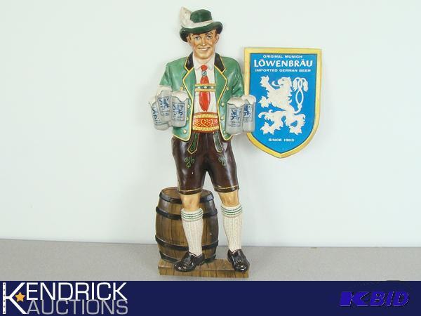 lot 15 image: Vintage Lowenbrau German Beer Wall Hanging