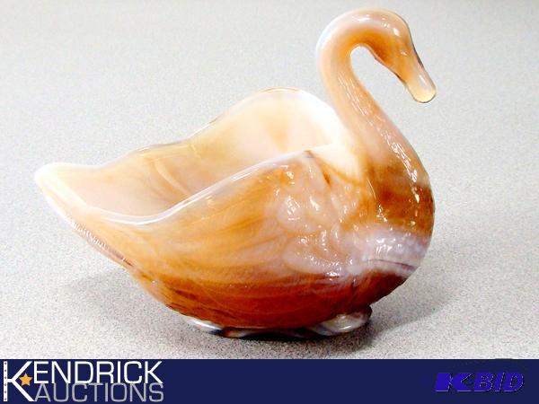 lot 166 image: Imperial Glass Slag Glass Swan Figurine