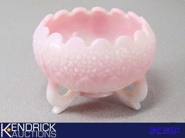 lot 169 image: Pink Fenton Bowl