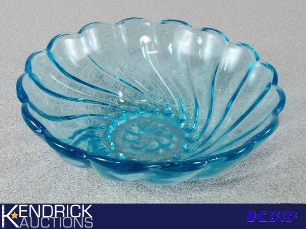 lot 184 image: Blue Depression Glass Candy Dish
