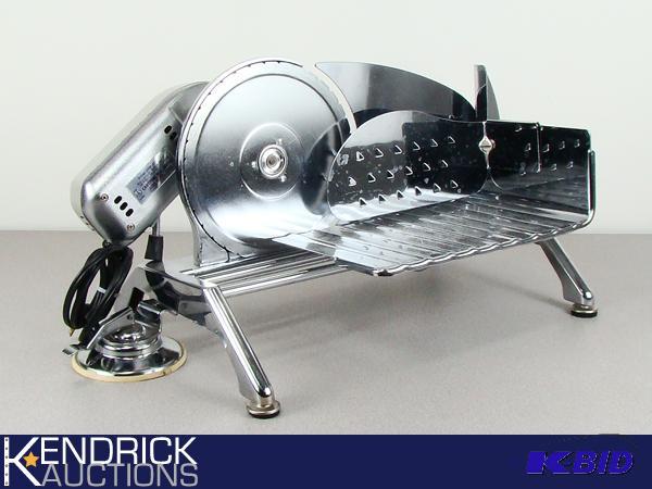 lot 52 image: Vintage Rival Metal Electric Meat Slicer