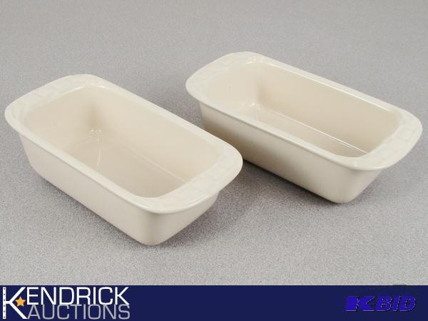 lot 62 image: 2 Longaberger Pottery Mini Bread Loaf Pans