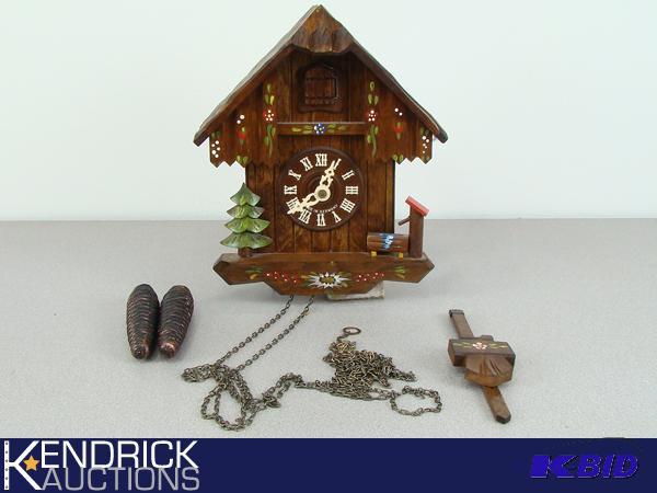 lot 77 image: MINT Vintage Germany  Cuckoo Clock