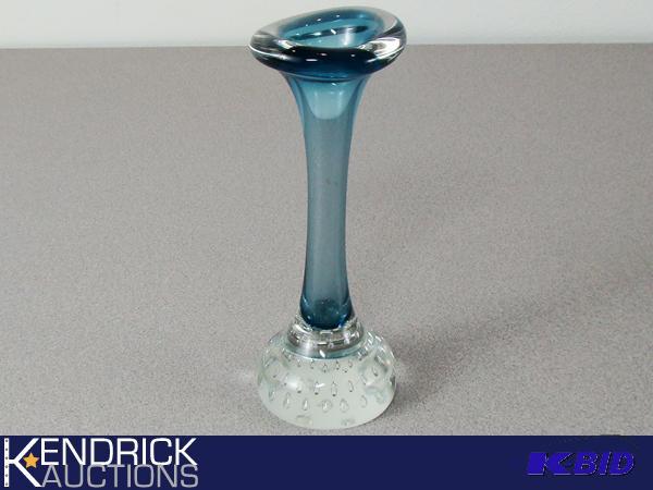 lot 86 image: Murano Type Blown Glass Vase