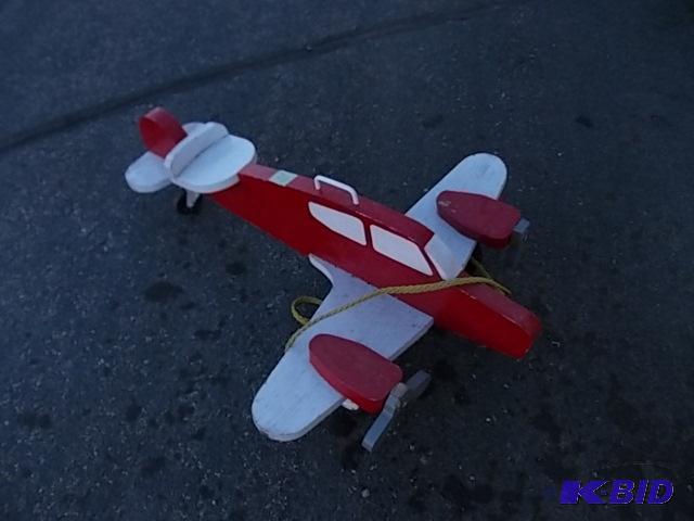 Ride-On Kids Airplane...
