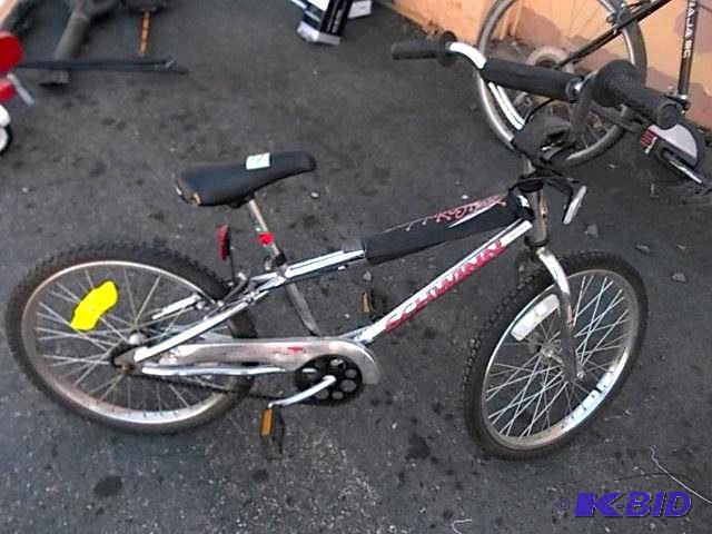 Schwinn 20 Inch Boys Bike...