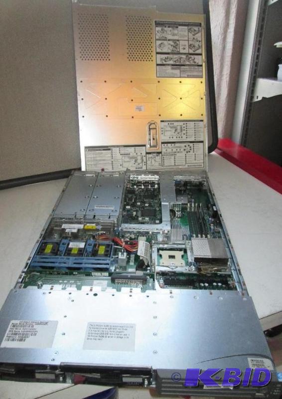 lot 12 image: HP ProLiant DL360  G4 Smart Array 6i Contro...