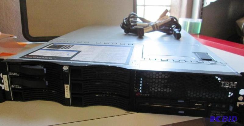 lot 2 image: IBM xSeries 346 8840-25U RSA 2 Controller. 6...