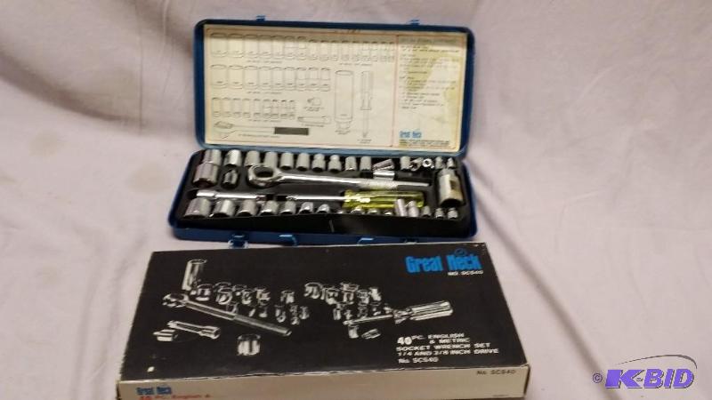 40 piece English metric socket wrench set by ...