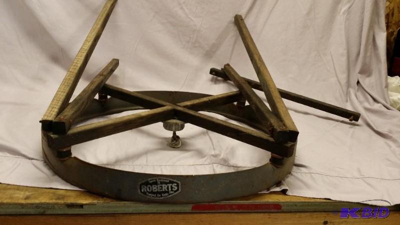 Vintage Roberts speed bag punching bag platf...