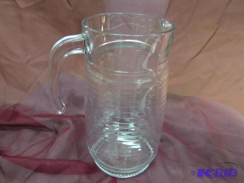 lot 126 image: Glass pitcher 9.5 ...