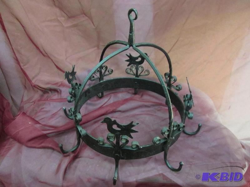 lot 149 image: Metal hanger, 11.5 inch across the circle...