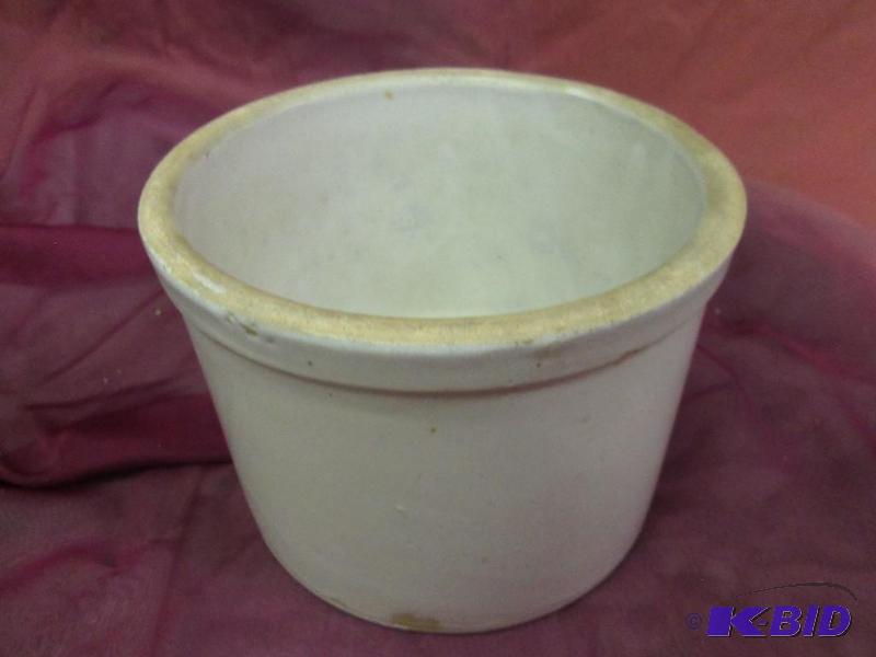 lot 166 image: Tan crock, 6...