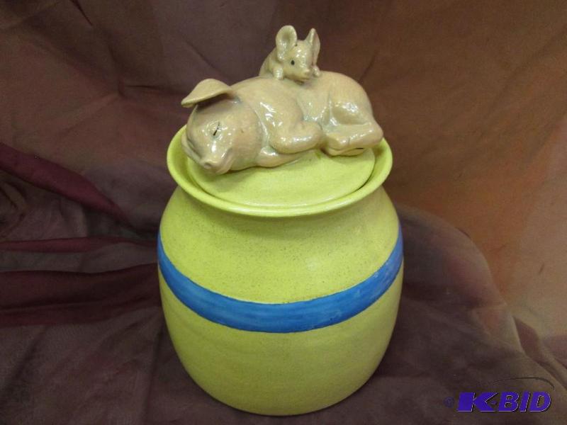 lot 192 image: Cookie jar with pig topper, 11 tall...