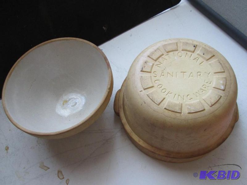 lot 21 image: National Sanitary Cooking Ware Pot and matchi...