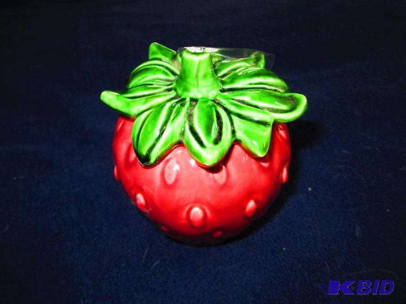 lot 212 image: Strawberry jar...