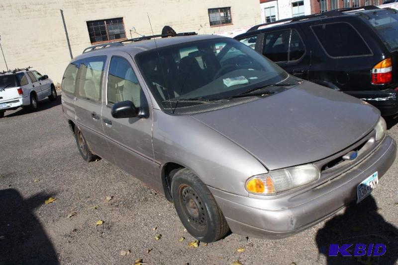 1996 Ford Windstar