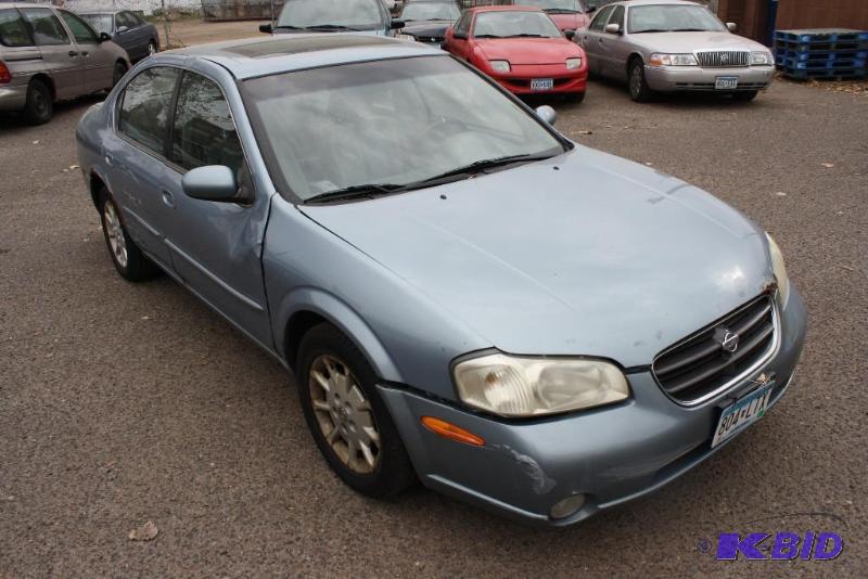 2000 Nissan Maxima