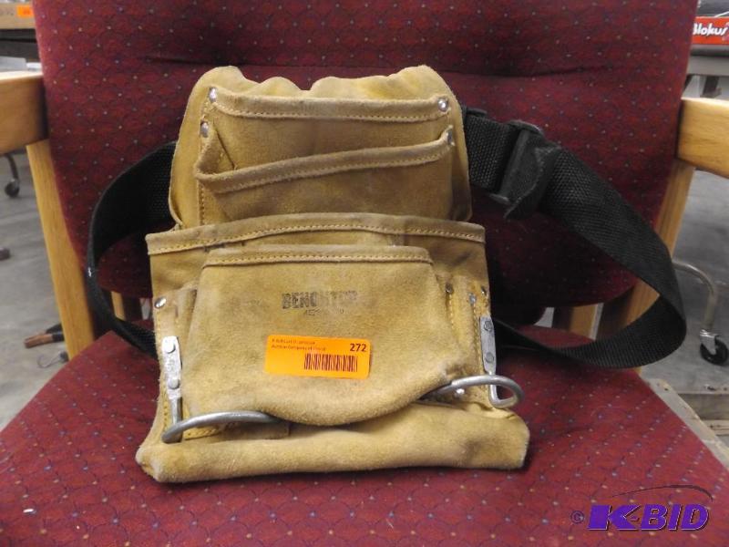 lot 272 image: Tool Belt...