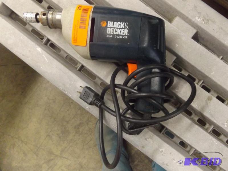 lot 295 image: Black & Decker 3.5A Electric Drill...