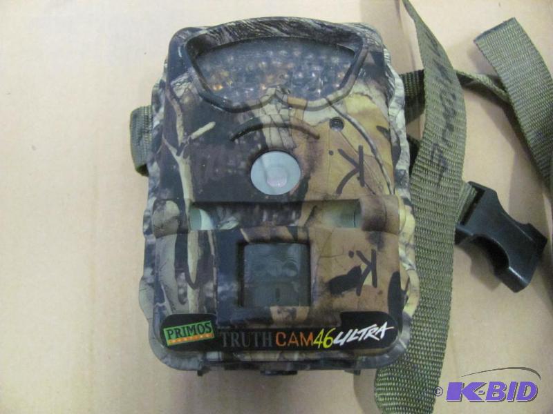 lot 5 image: This PRIMOS Truth Cam 46 Ultra Game Camera re...