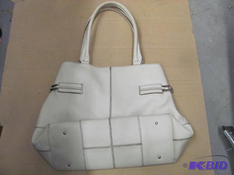 lot 89 image: This large TALBOTS 100% Leather PurseBag is ...