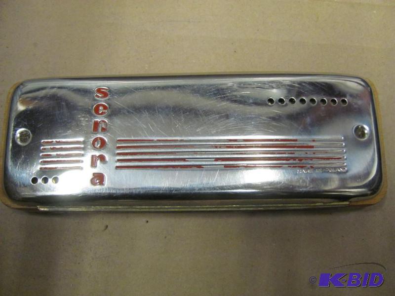lot 95 image: This Vintage SENORA Harmonica is in very good...