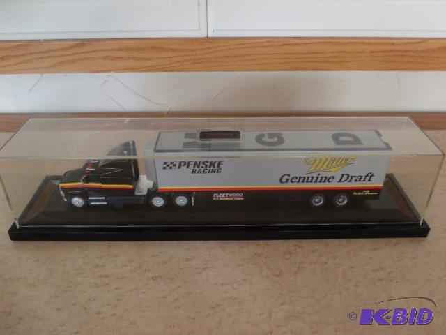 Rusty Wallace  MGD Miller Genuine Draft diecast hauler