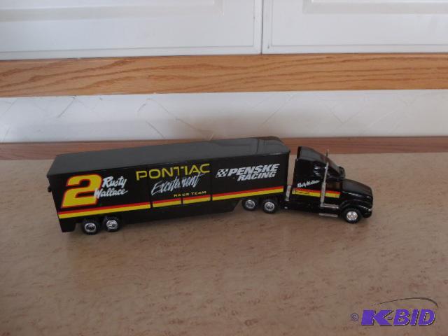 Rusty Wallace  Pontiac Excitement diecast hauler with car