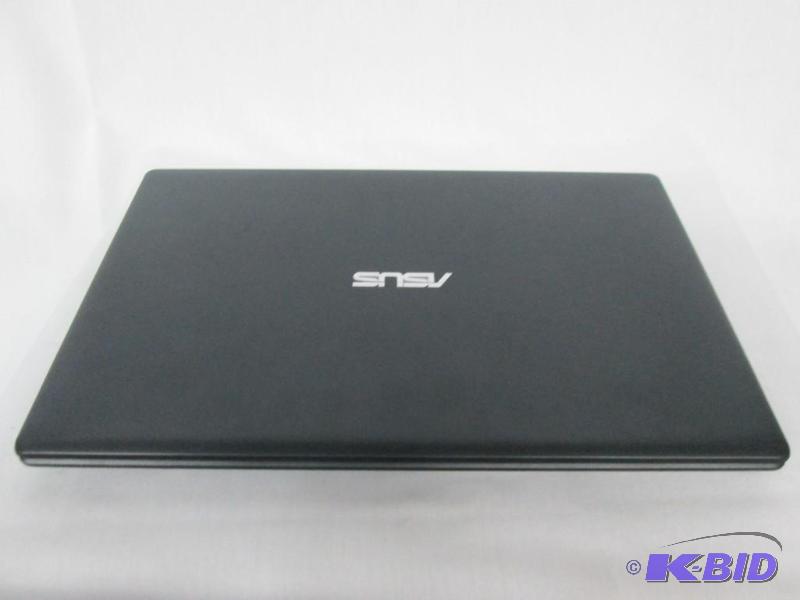 ASUS 15.6 4GB Windows 8 Laptop