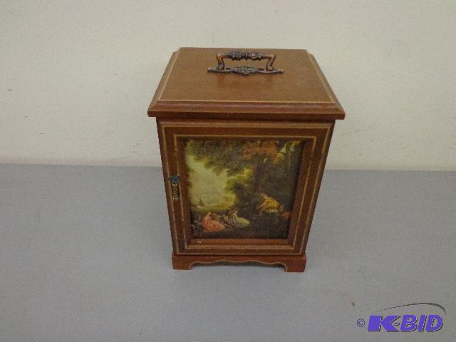 Wooden Jewelry Box Wooden Jewelry Box Very Un...