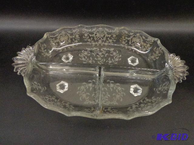 Footed Glass Server Nice Looking Serving Dish...