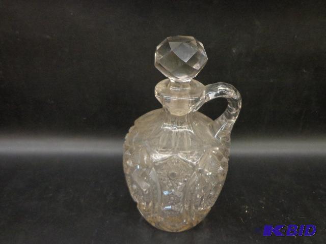 Liquor Decanter Heavy Cut Glass Liquor Decant...