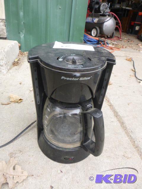 lot 101 image: Proctor Silex Coffee Maker...
