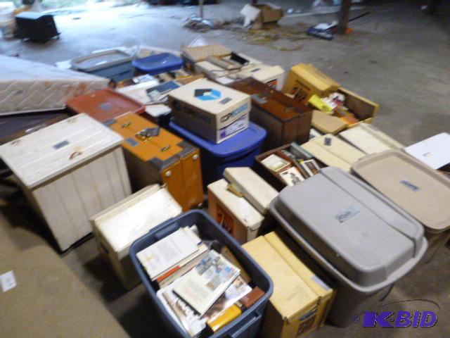 lot 109 image: Huge Lot of Miscellaneous Books...