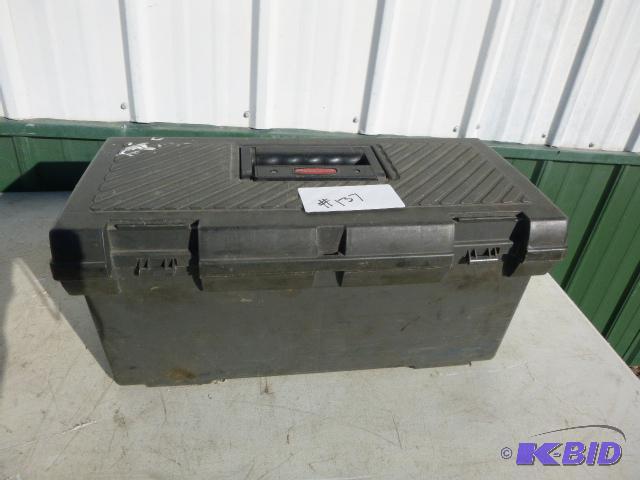 lot 137 image: 20" Toolbox  No latches, miscellane...