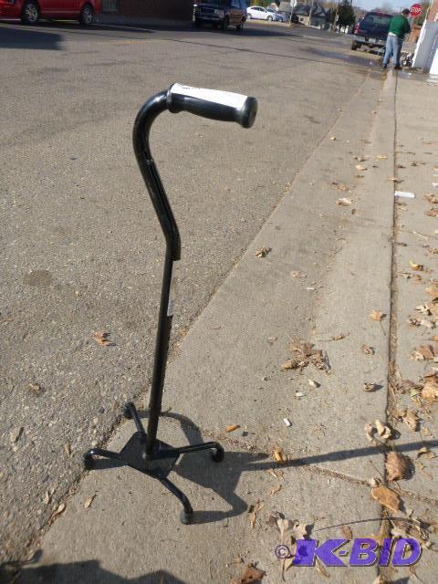 lot 141 image: Walking Cane...