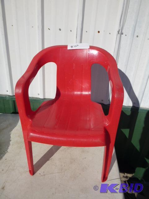 lot 163 image: Plastic Childs Chair...