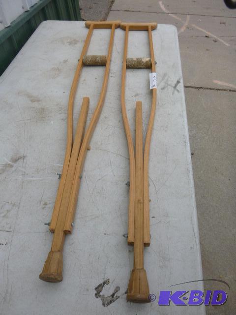 lot 33 image: Pair of Wood Crutches...