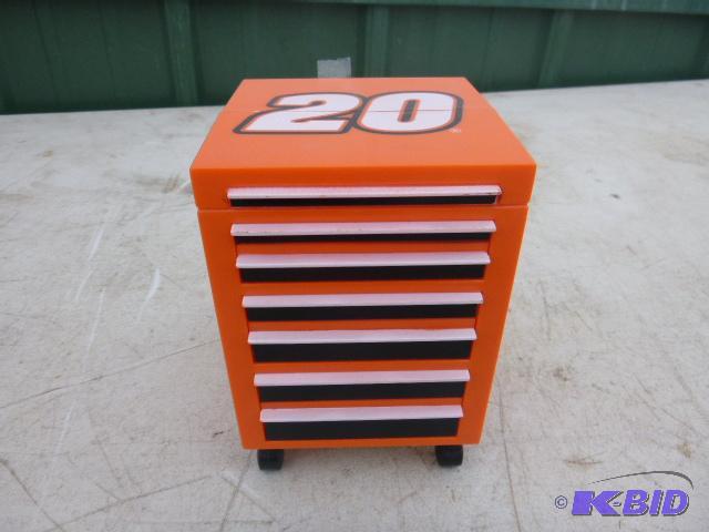 lot 53 image: Tony Stewart&nbspMini Wagon Tool Cart...