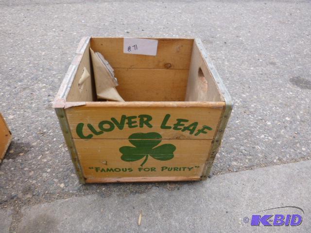 lot 71 image: Clover Leaf Wood Crate...