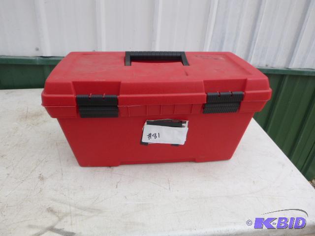 lot 81 image: 20" Toolbox...
