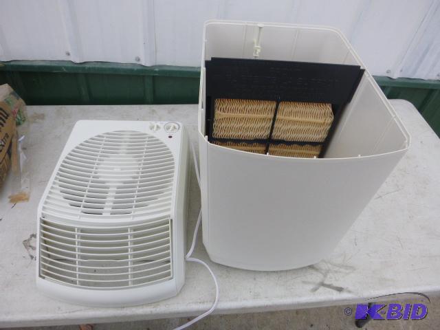 lot 85 image: Bemis Humidifer Model 826-800 - 8 gallon....