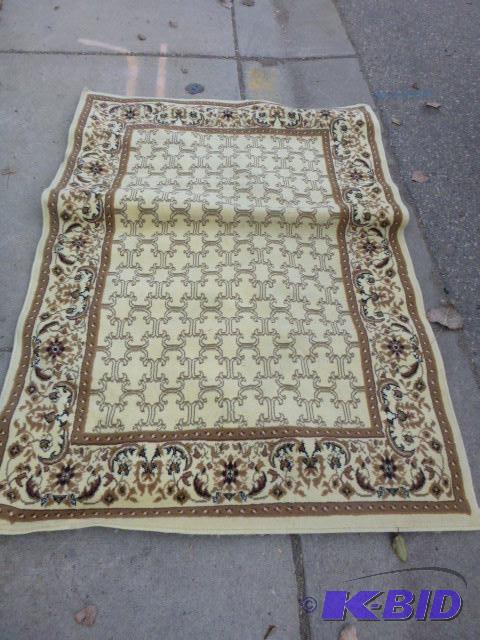 lot 90 image: Area Rug 58" X 82"...